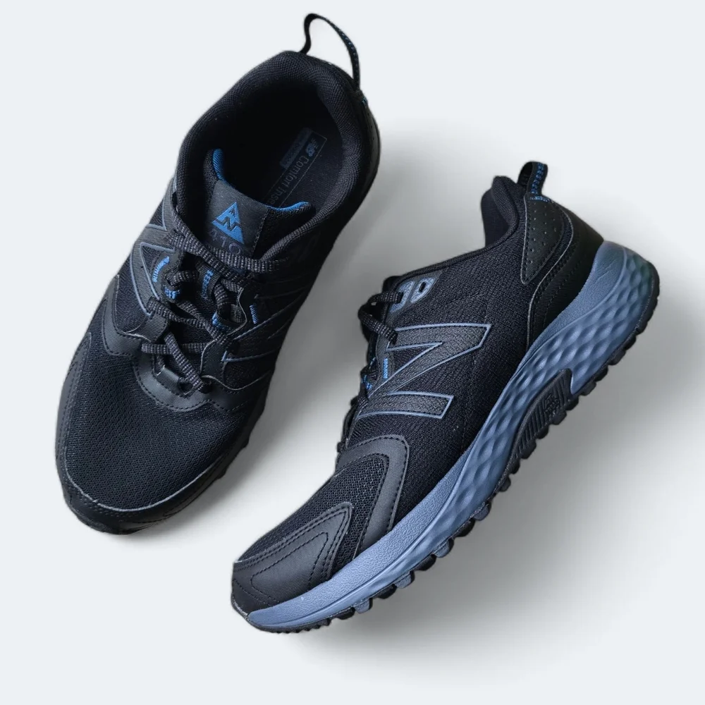(NEW) New Balance 410 Trail Sneakers